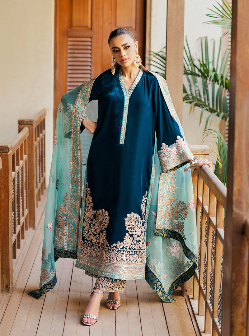 Zainab Chottani - Velvet Collection 2025