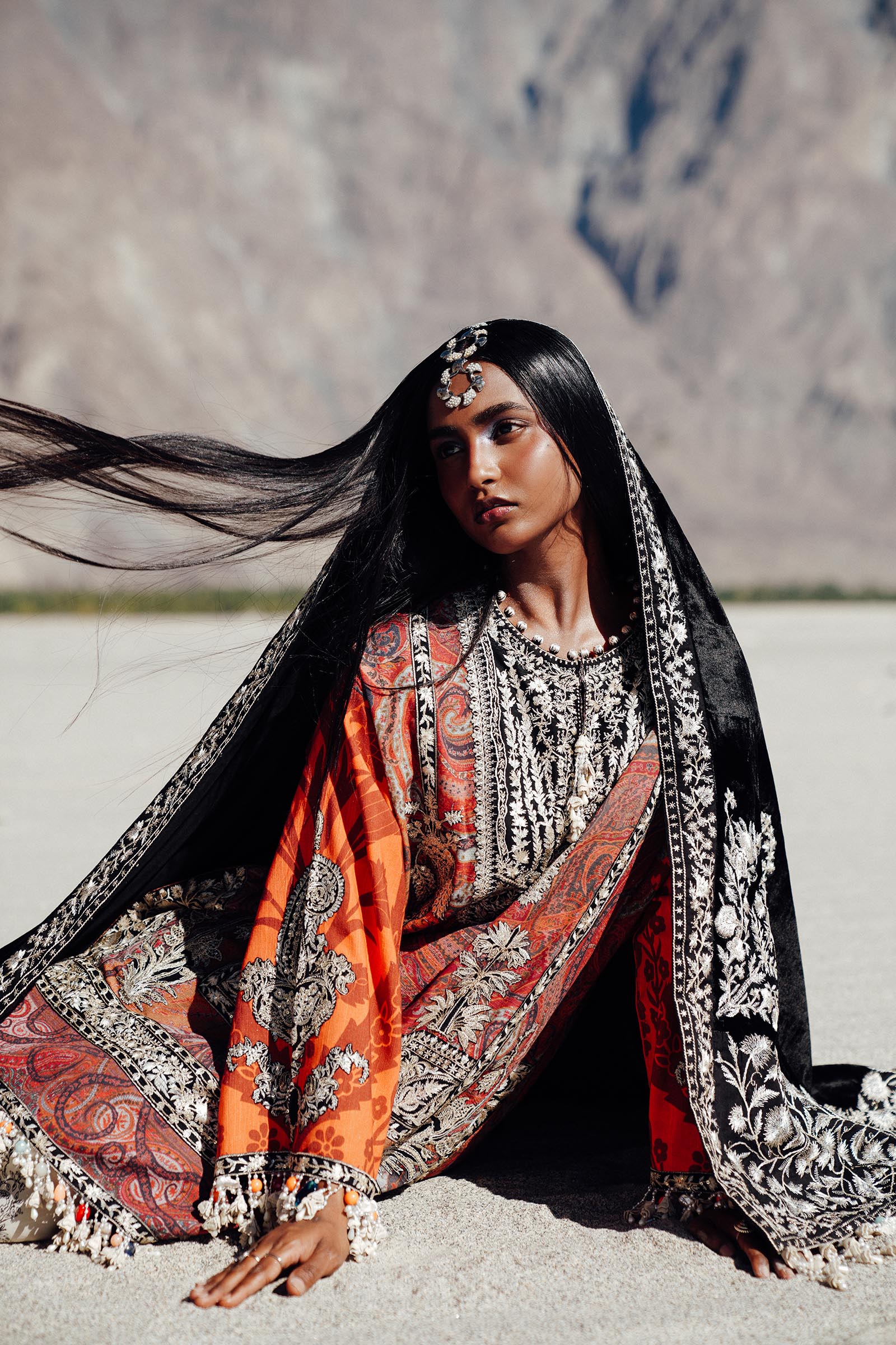 Sana Safinaz - Winter Luxury Collection 2024 - 007 – Blossoms by Azz