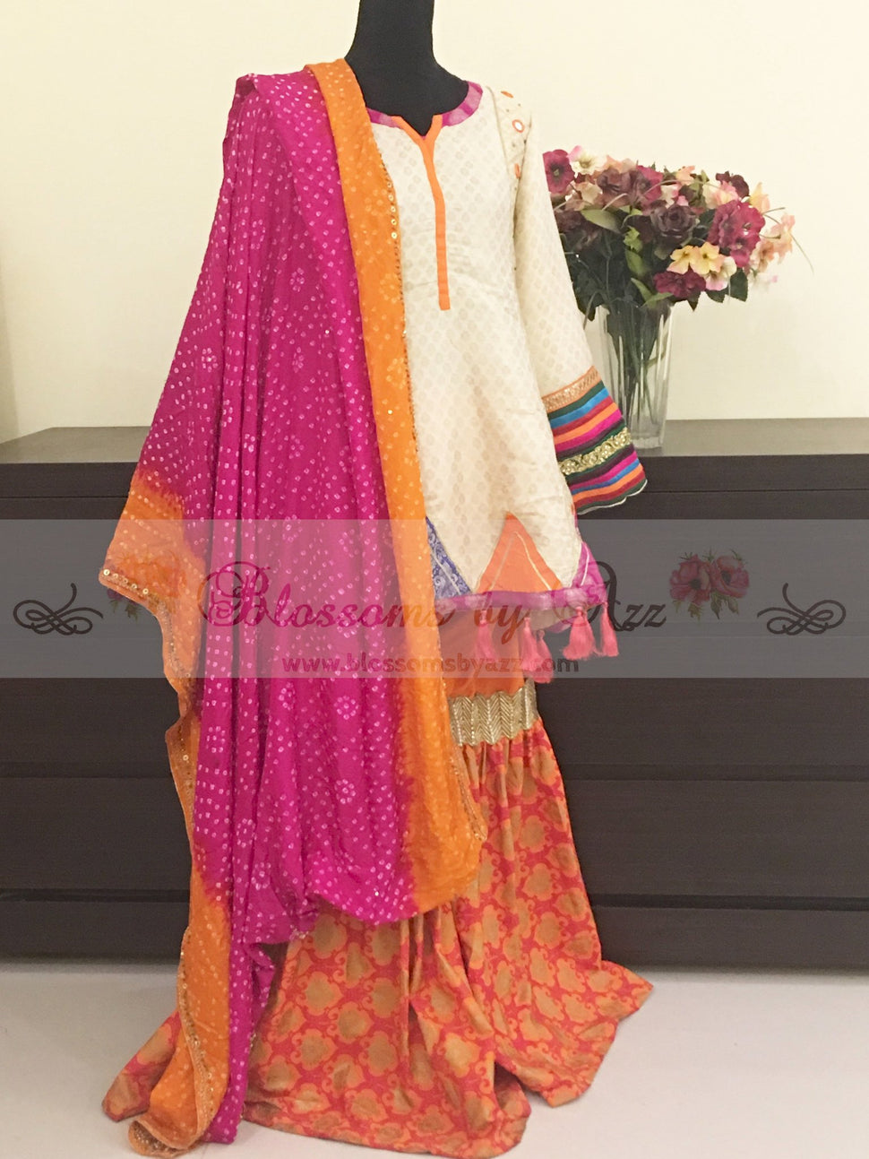 Chata Patti With Chunri Gharara Dress – Blossoms by Azz