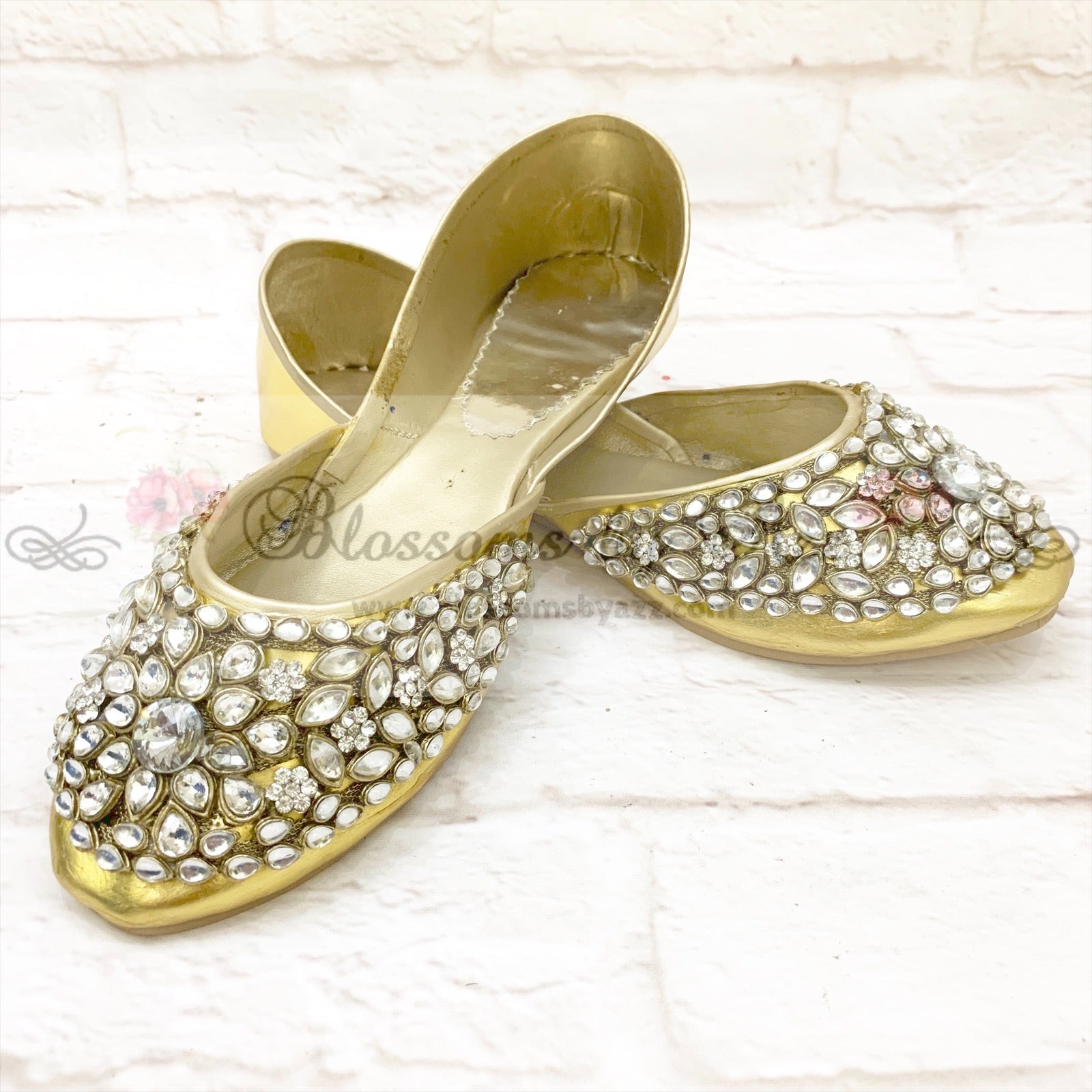 Stone Pumps (Khussa) - 006- White with Gold - Blossoms by Azz