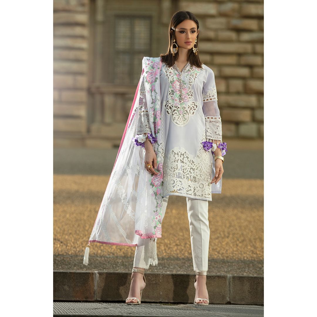 Sana Safinaz - Luxury Lawn - 03 A - Blossoms by Azz